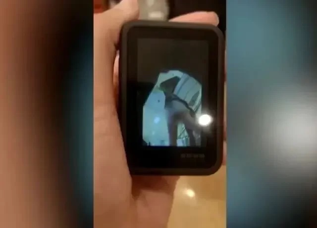 Jovem tem partes íntimas filmadas em shopping e diz que homem tentou suborno
