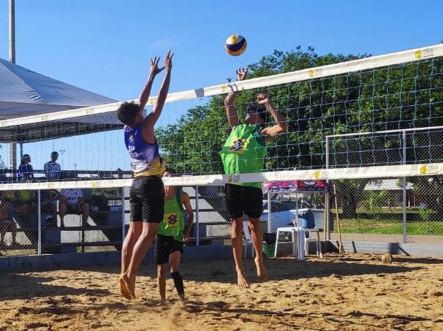 Ana/Letícia e Adrian/Karlus conquistam etapa do Circuito de Vôlei de Praia Sub-19
