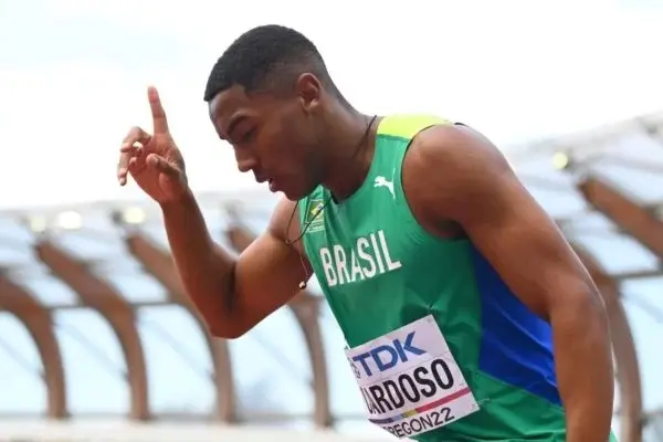 Erik Cardoso é o primeiro brasileiro a correr os 100m abaixo de 10 segundos