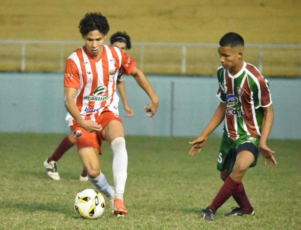Galvez e Santa Cruz estreiam com vitórias no Campeonato Estadual
