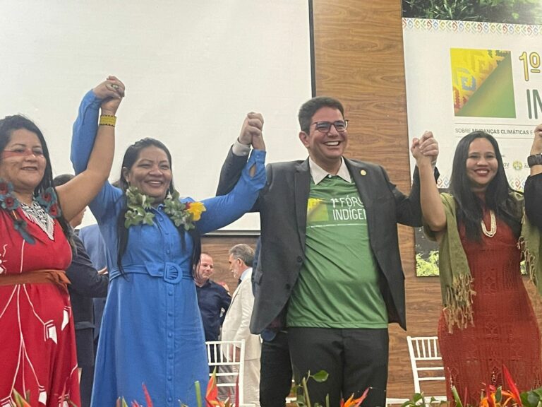 Gladson anuncia que assessoria dos Povos Indígenas passa a ser Secretaria de Estado