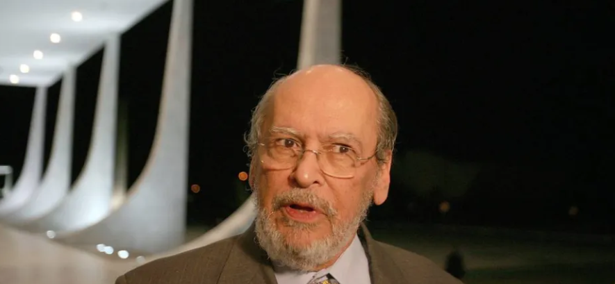 Morre em Brasília o ex-ministro do STF Sepúlveda Pertence