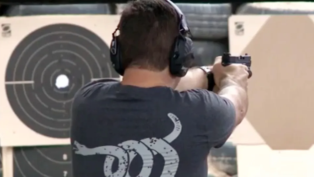 Novo decreto de armas aperta fiscalização e proíbe novas compras de pistola 9 mm