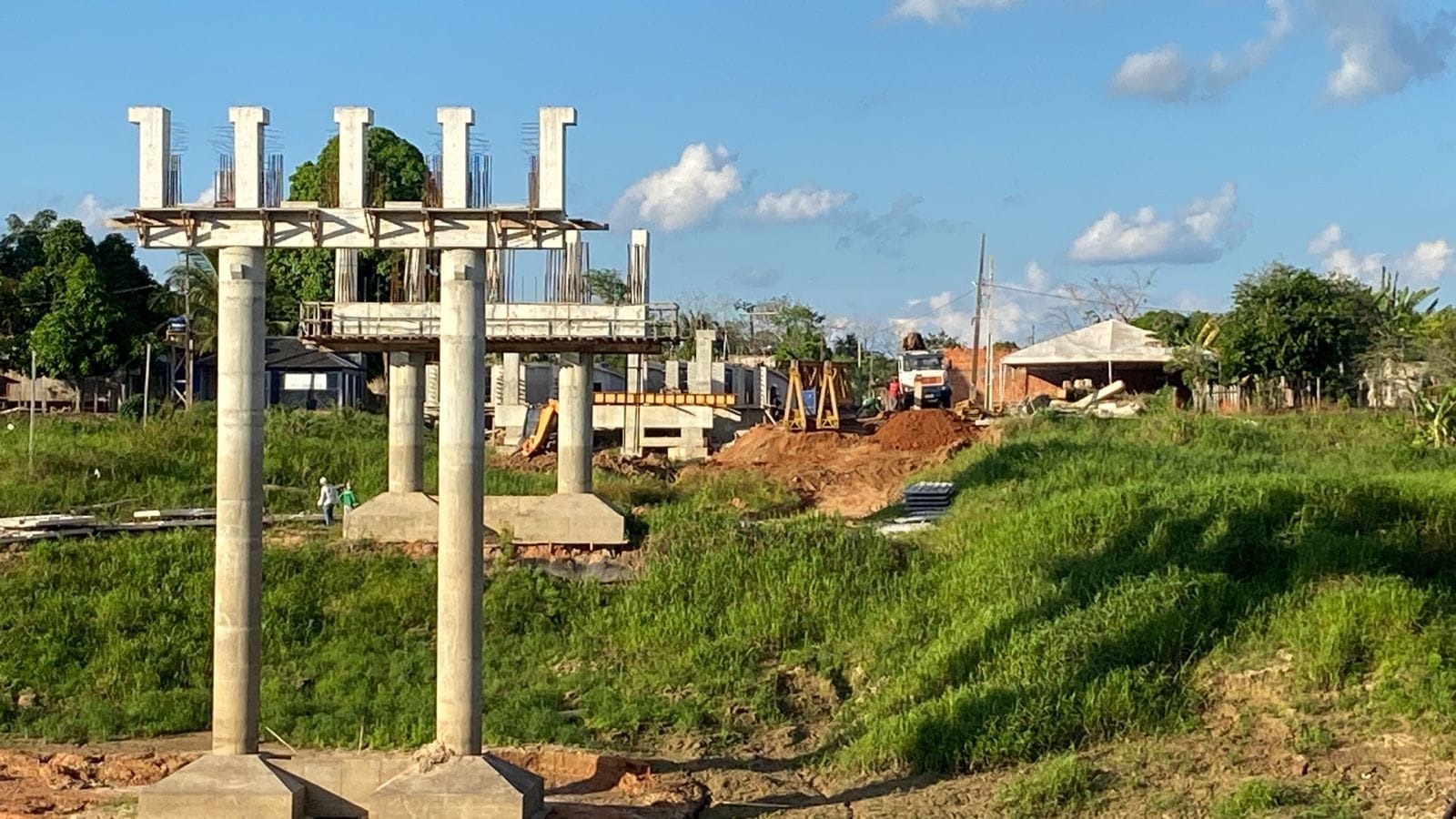 Obras da ponte do Segundo Distrito de Sena Madureira continuam a todo vapor