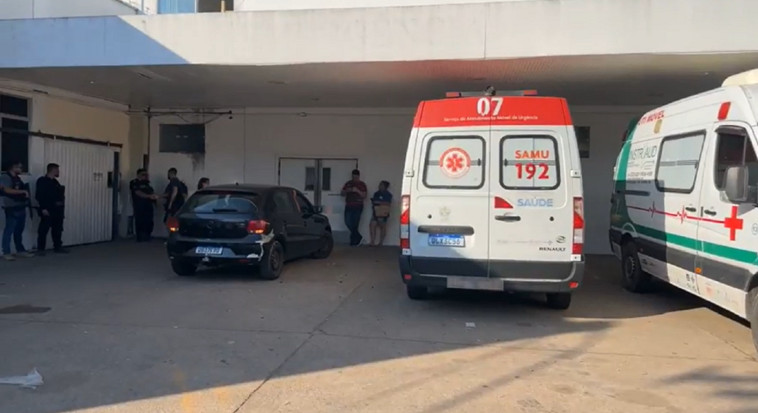 Mulher trans é esfaqueada e pede socorro à mãe para não morrer em Rio Branco; veja detalhes