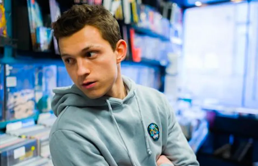 Tom Holland, o Homem-Aranha da Marvel, admite que se tornou ‘escravo’ do álcool