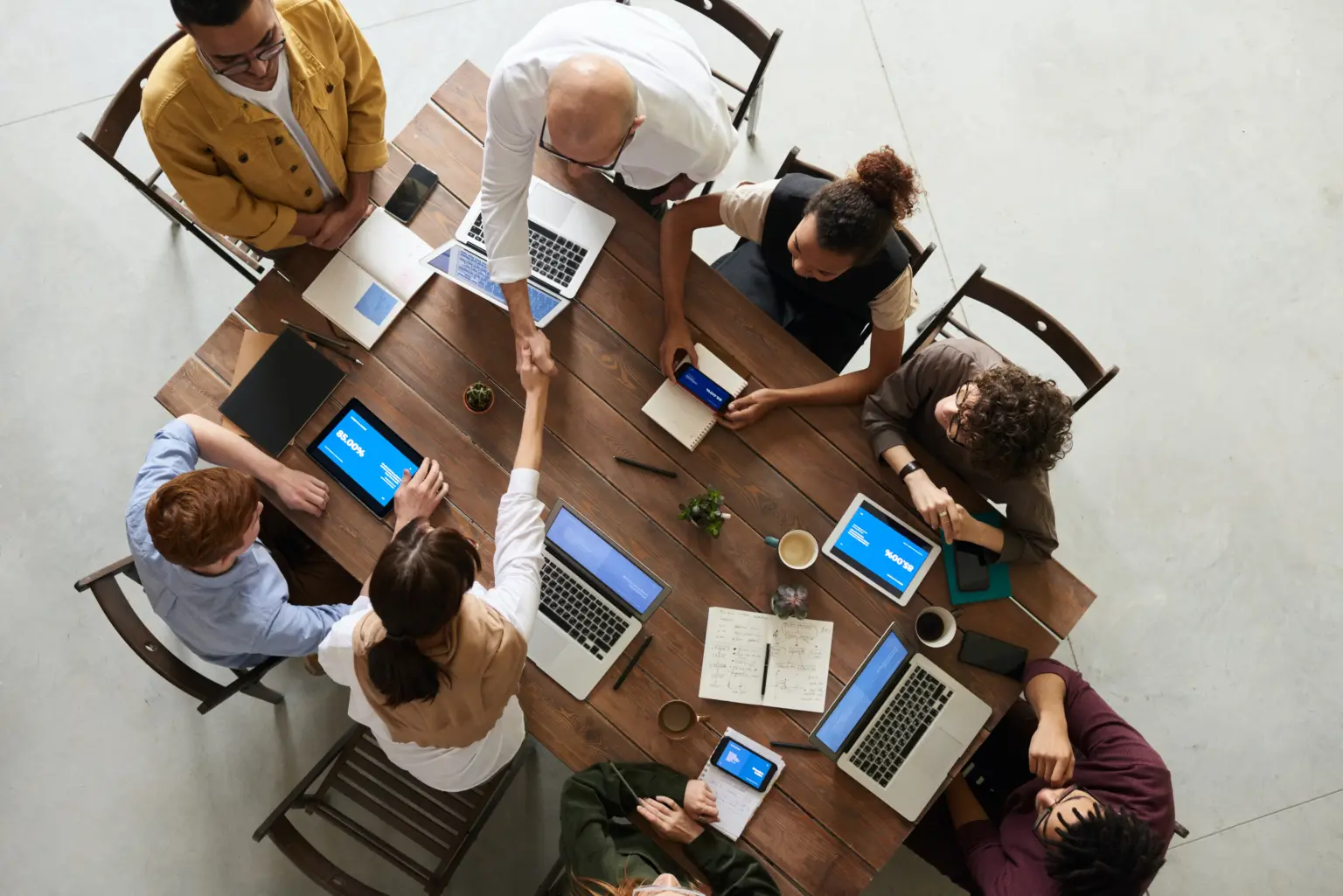 Proatividade no trabalho em equipe: Como ser mais produtivo e colaborativo