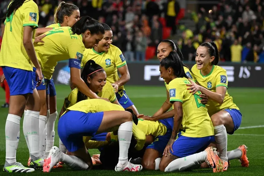 Brasil precisa vencer a Jamaica para ir às oitavas da Copa; veja possíveis cenários