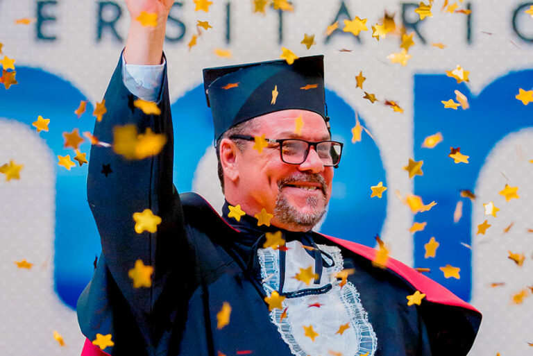 Pai relata trajetória da família no curso de Odontologia da Uninorte