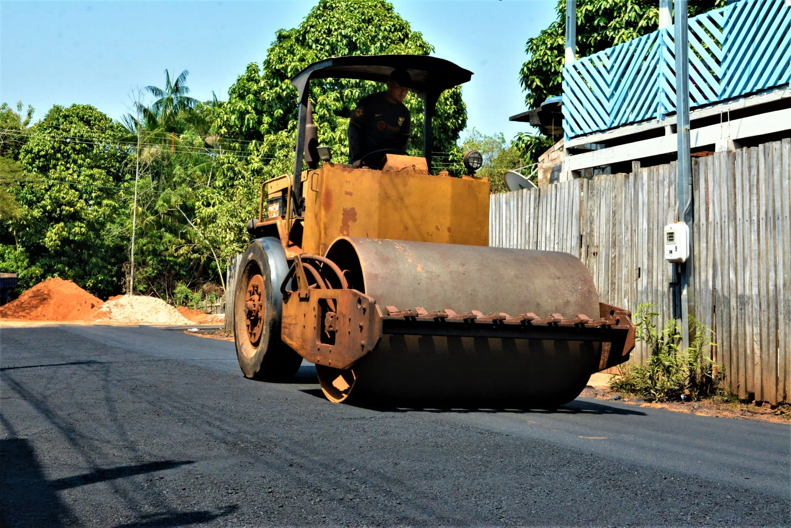 Obras do ‘Recupera Rio Branco’ transformam ruas e bairros atingidos pela cheia