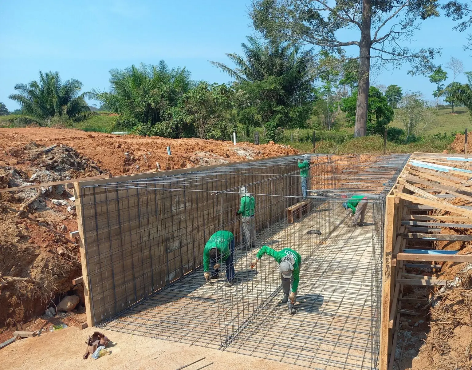 Obras de pavimentação avançam no Ramal Novo Horizonte, em Plácido de Castro