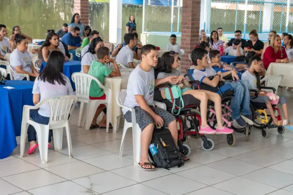 VEÍCULO APAE CZS (23)