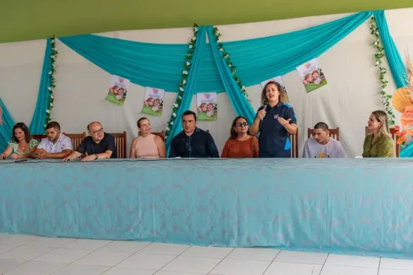 VEÍCULO APAE CZS (31)