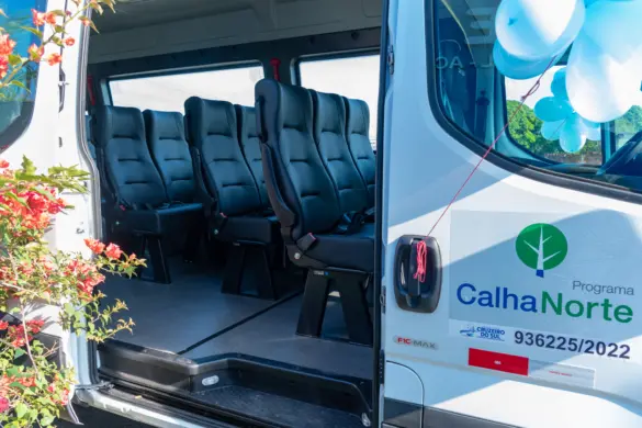 VEÍCULO APAE CZS (6)