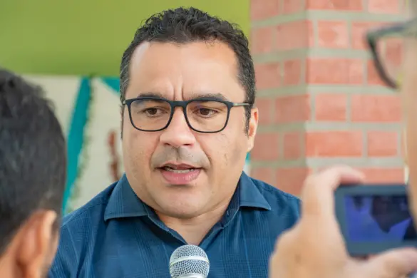 VEÍCULO APAE CZS (8)