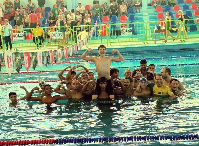 Acre conquista o título da Copa Internacional Bolpebra de Natação no Peru