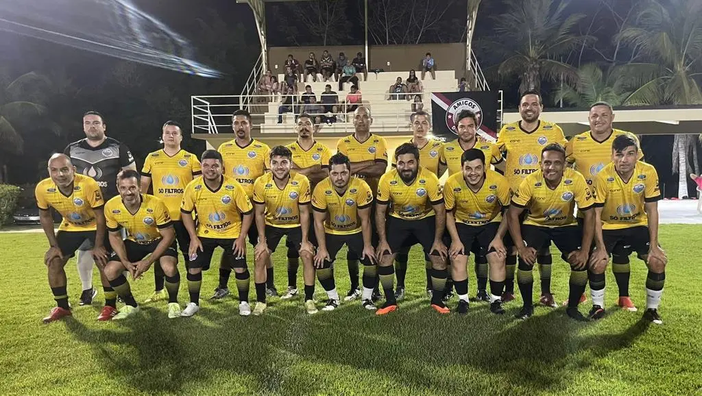 Cafezar e Juju são finalistas da Copa Amigos do Ninho