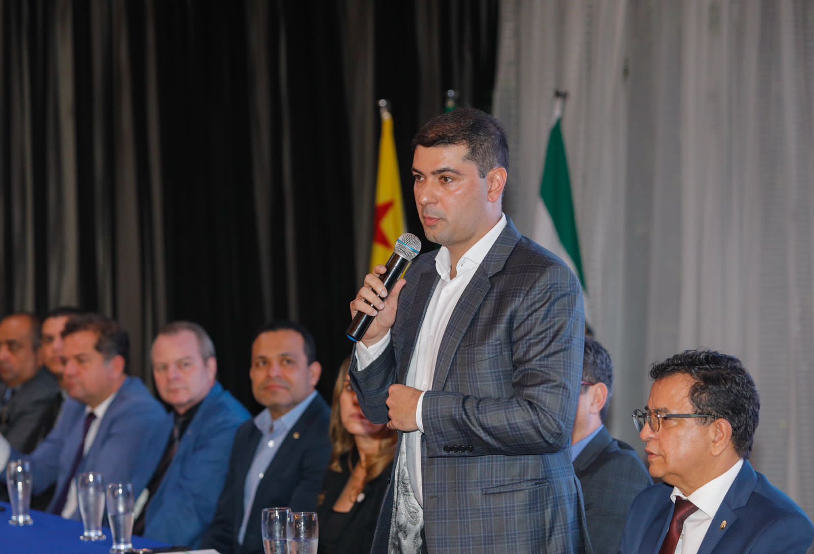 “Só vamos conseguir avançar, ouvindo as pessoas”, diz Nicolau após audiência pública na fronteira