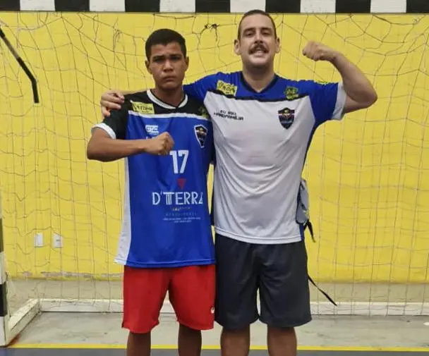 Atleta acreano acerta transferência para o handebol do Rio Grande do Sul