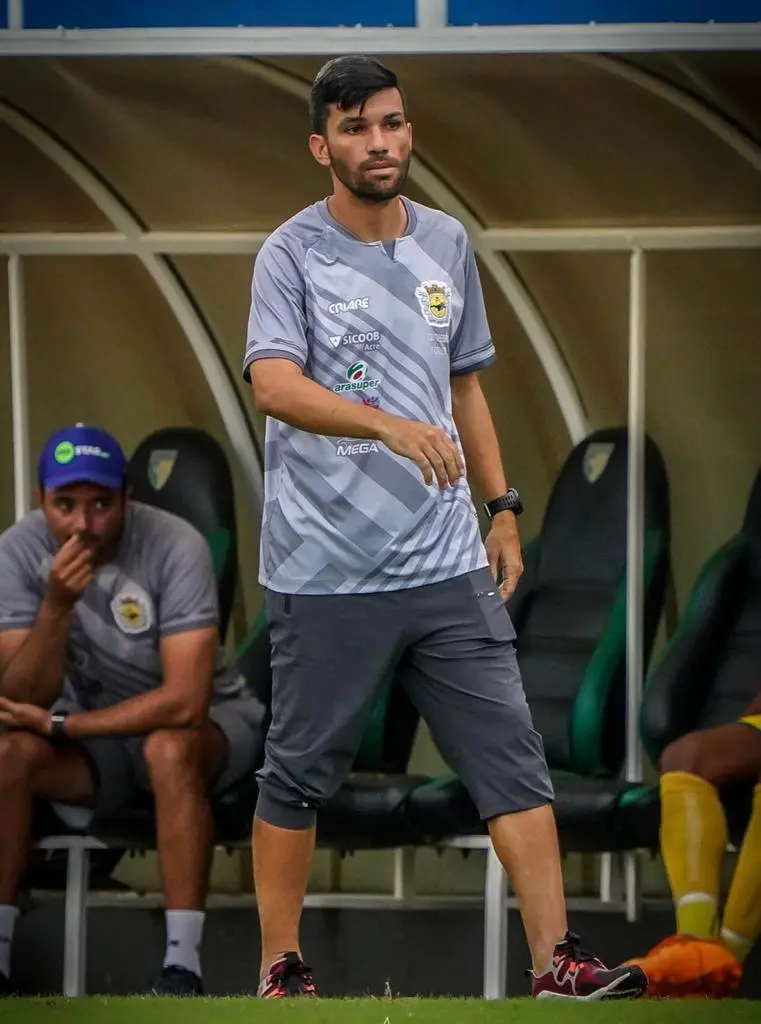 Kinho Brito será o treinador do Humaitá na temporada 2024