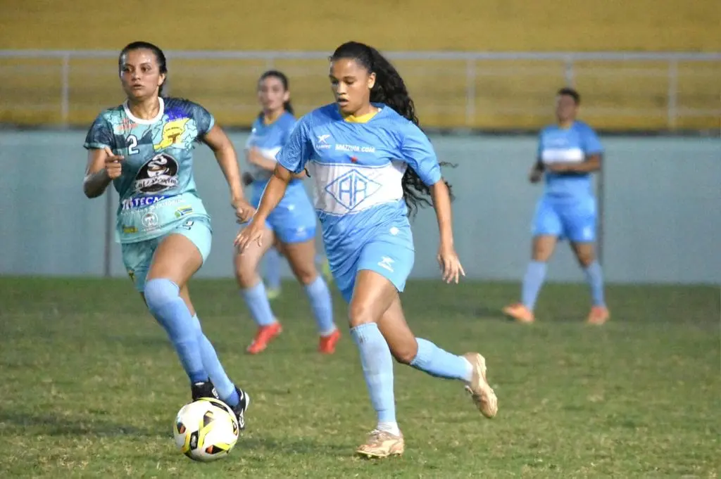 Campeonato Estadual com confrontos valendo classificação