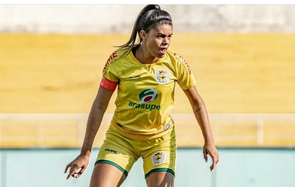 Em duelo direto por vaga na semi, Galvez e Plácido empatam em jogo de muitos gols