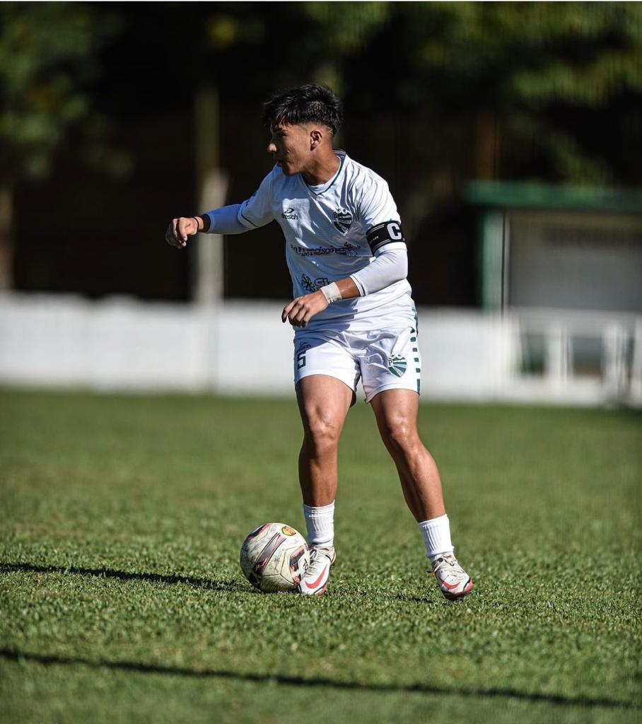 O zagueiro Thiago e o volante Luciano são as novidades do Santa Cruz