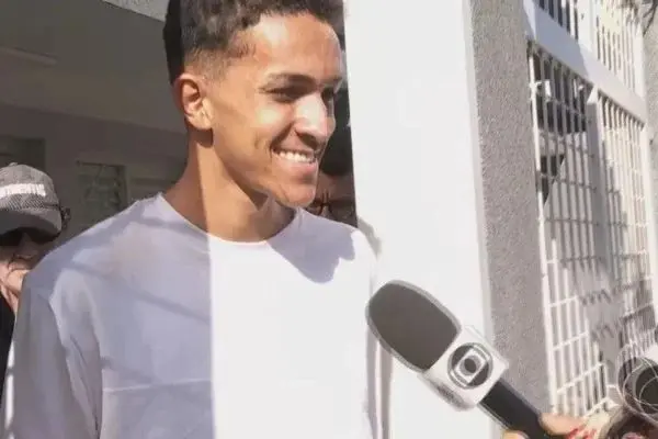 Jovem que assassinou mulher e enterrou no quintal debocha do crime: “Matei por diversão”