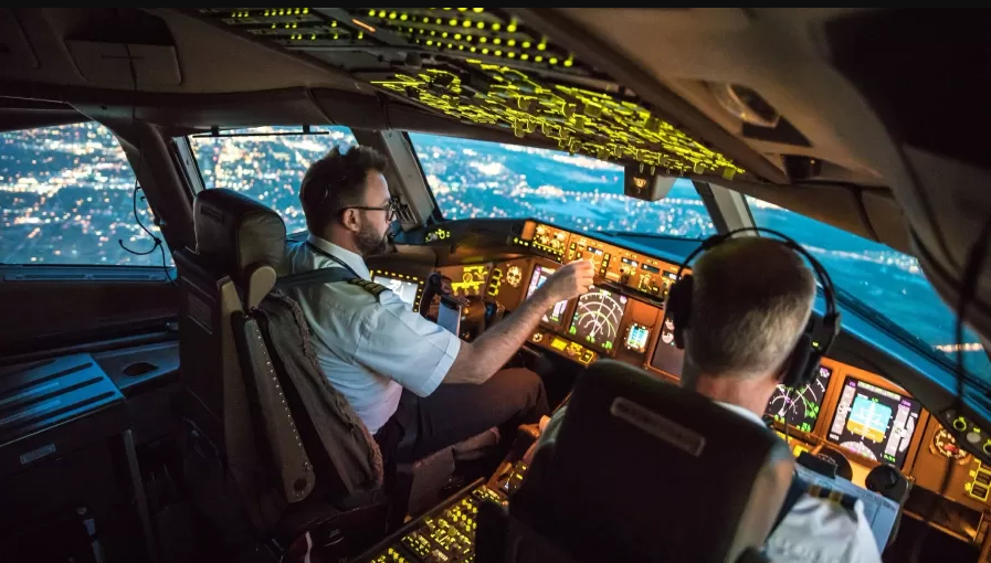 Os pilotos caem no sono durante o voo? Sim, e a quantidade é espantosa