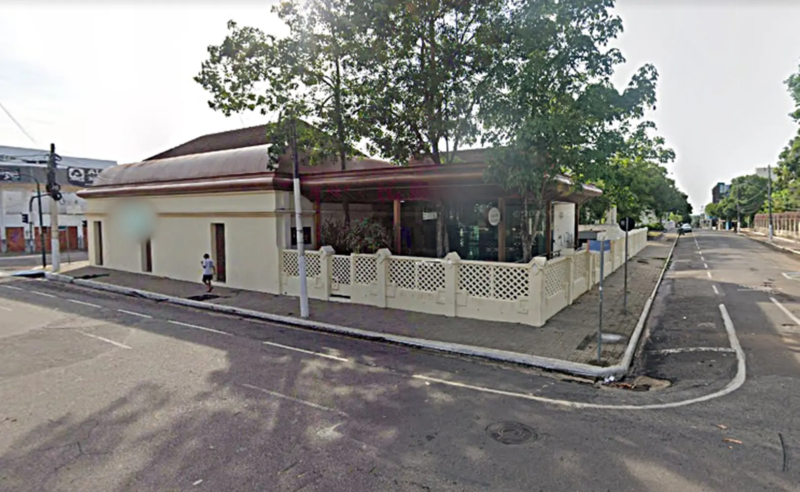 Após 10 anos fechado, Café do Teatro reabre em Rio Branco