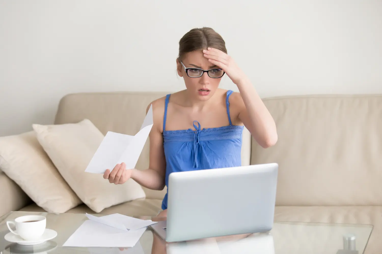 Dívida negativada: o que significa e como resolver