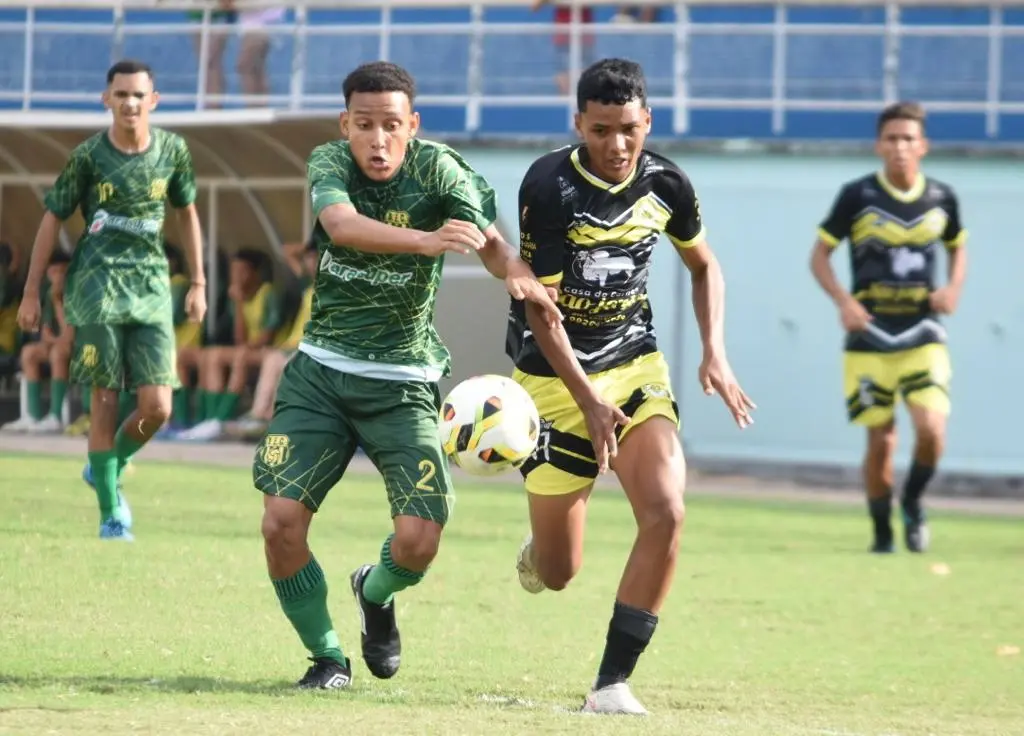 Sena Madureira vence Rio Branco e assume liderança do grupo A