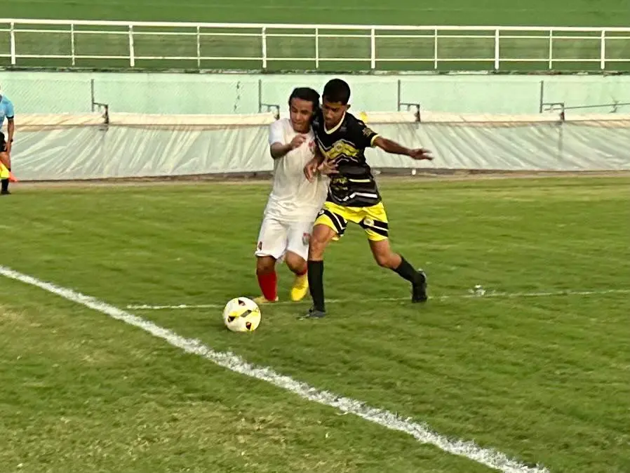 Sena Madureira goleia e o Independência vence a 1ª no Estadual