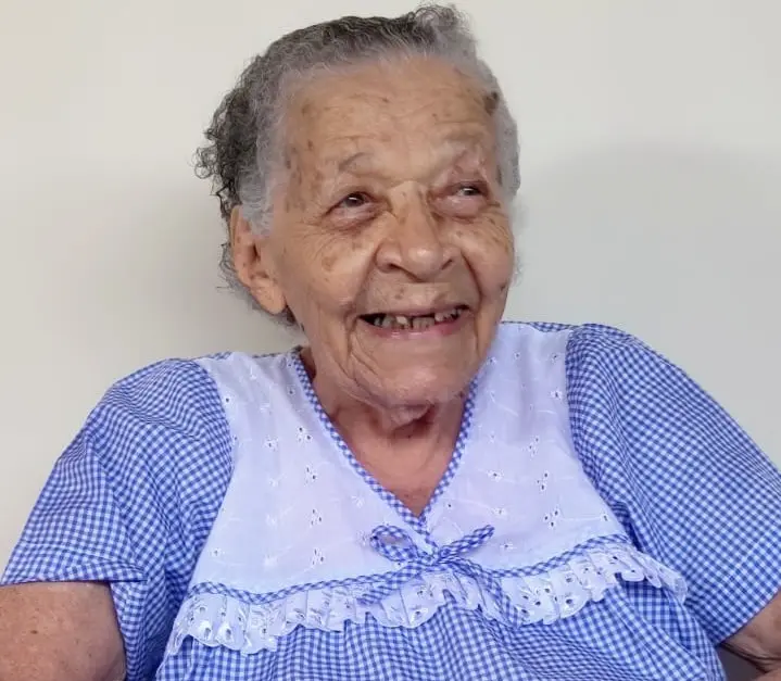 Família Barbary comemora 100 anos da matriarca e professora “Madrinha Fifi”
