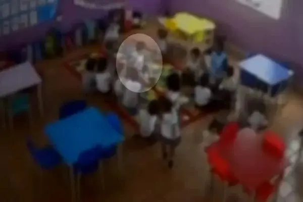 Vídeo: criança autista é amarrada durante aula por “mau comportamento”
