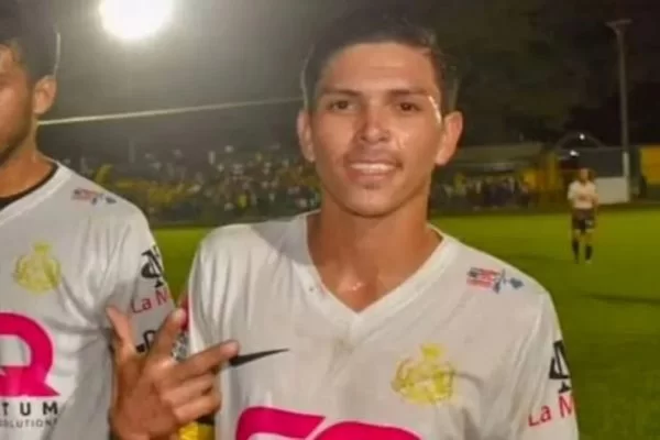 Imagens fortes: jogador de futebol é devorado por crocodilo