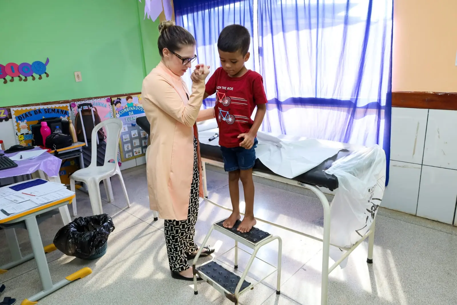 Saúde Itinerante leva atendimento especializado em neuropediatria a crianças de Sena Madureira