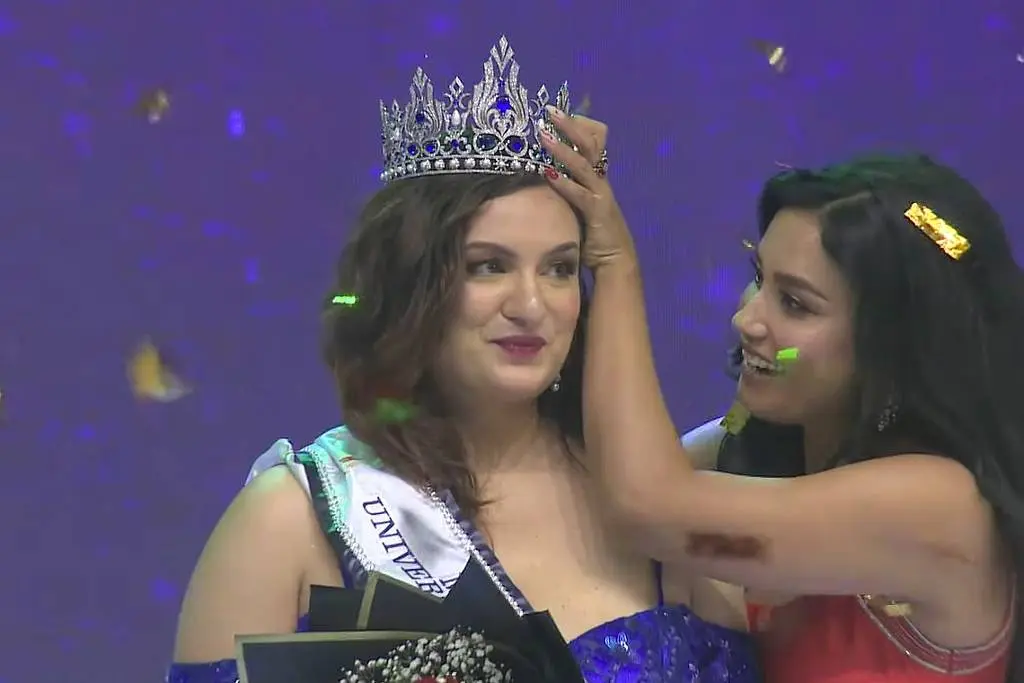 Mulher fora do padrão de magreza defenderá Nepal no Miss Universo: ‘Tenho curvas e adoro’