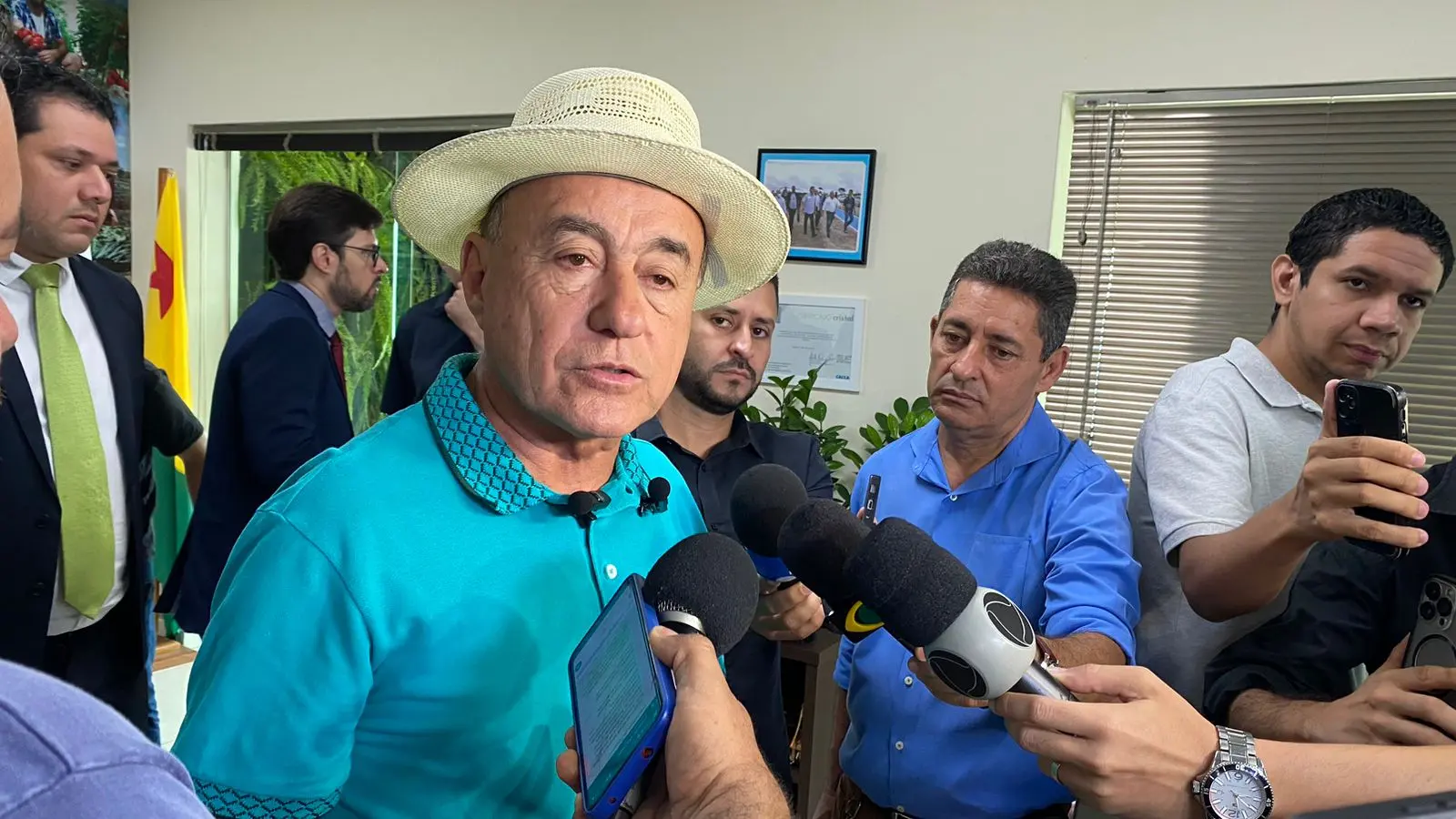 Bocalom diz que mudança em horário de conveniências atende pedido de empresários