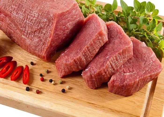 Filé-mignon fica 17% mais barato e é carne com maior queda de preço no ano