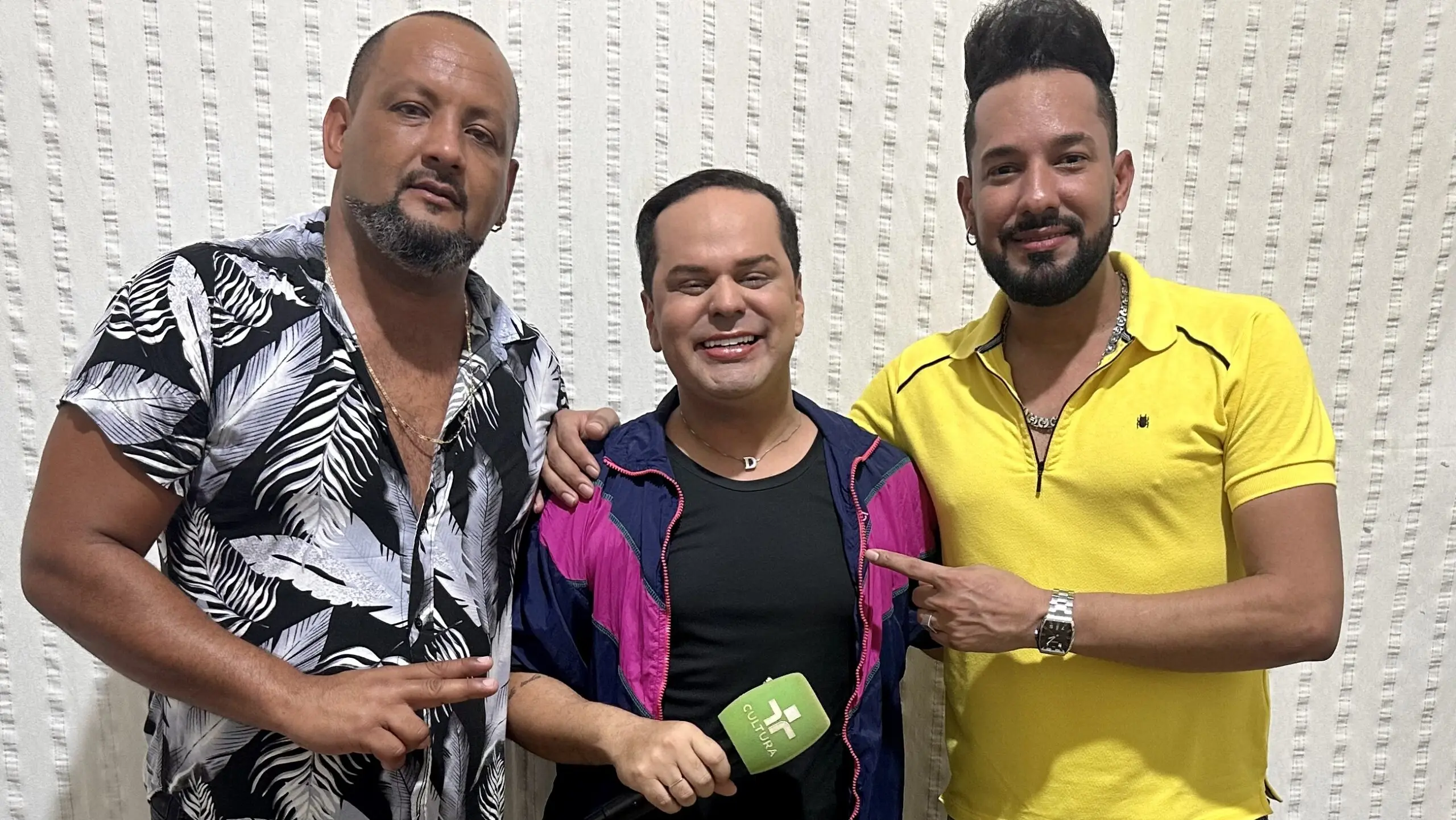 Reunindo 15 mil pessoas, Forró Boys anima Cruzeiro do Sul e faz revelações ao ContilNet