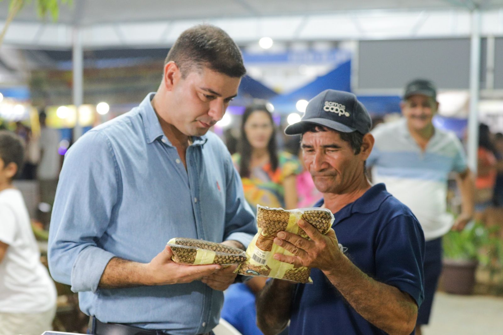 Cooperativas de Café e farinha apresentam potencial de produção a Nicolau Jr na Expo Juruá