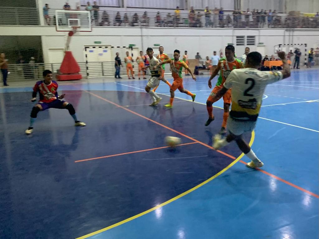 Sem favoritos, Supercopa terá semifinais no Álvaro Dantas