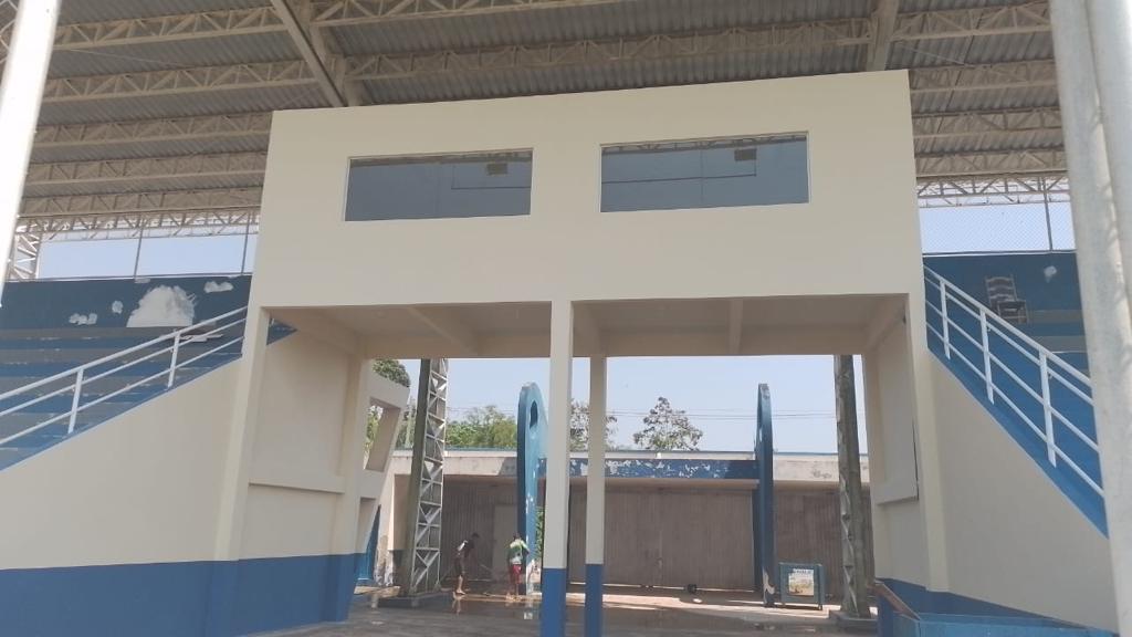 Marreirão em Sena Madureira ganha nova iluminação e cabines