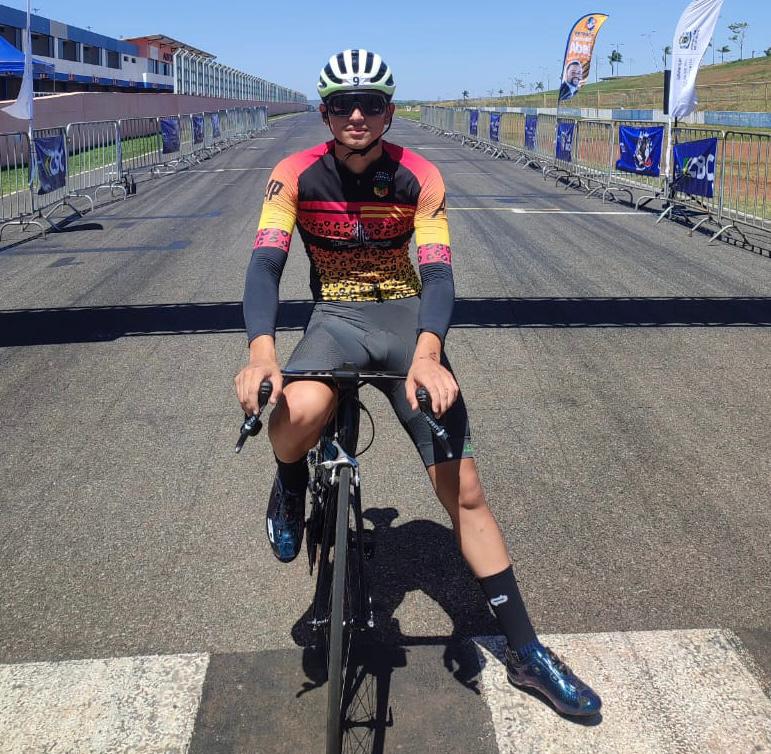 Acreano disputa o Torneio Juventude de Ciclismo em Goiânia