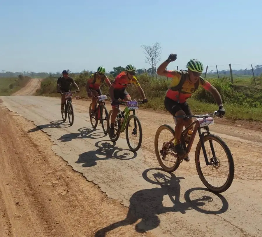 Ciclistas começam a chegar em Rio Branco para disputa do Acre Race