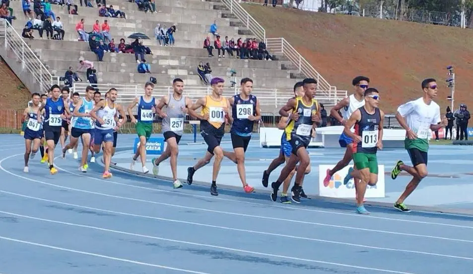 Acreano termina em 8ª nos 5 mil metros no brasileiro Sub-23 de Atletismo em SP