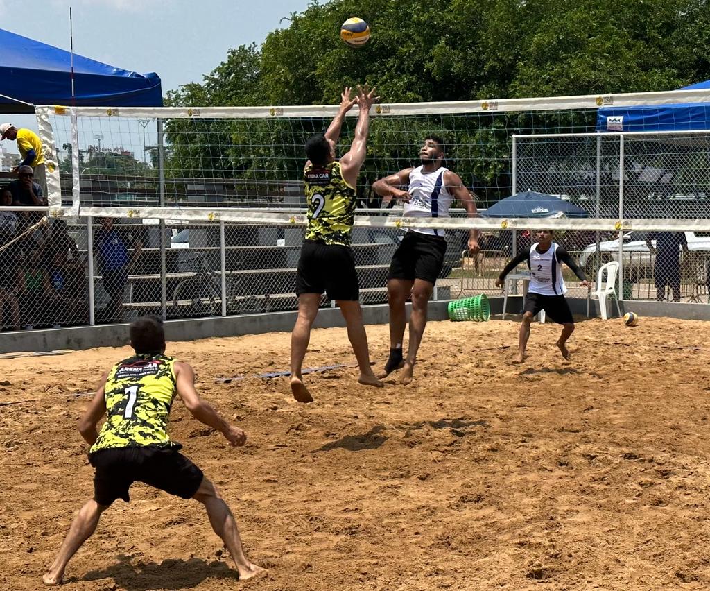 Copa Regional inicia sem duplas favoritas no feminino e masculino
