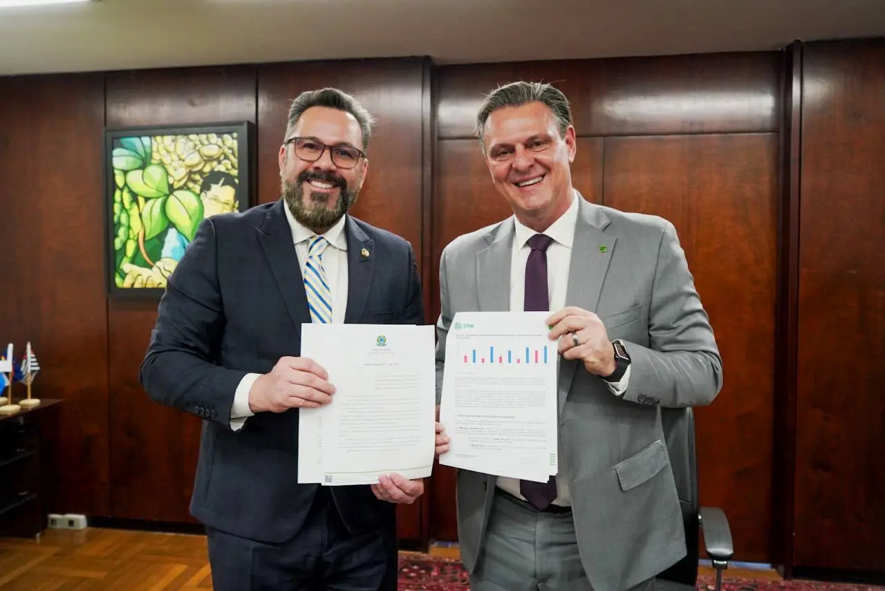 Pecuaristas ganharão fôlego com linha de crédito emergencial, informa senador Alan Rick