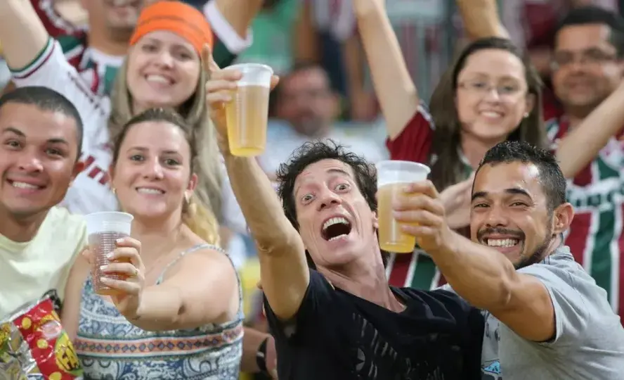 Cerveja: novo estudo mostra que a bebida pode fazer bem ao intestino e ao sistema imunológico; entenda